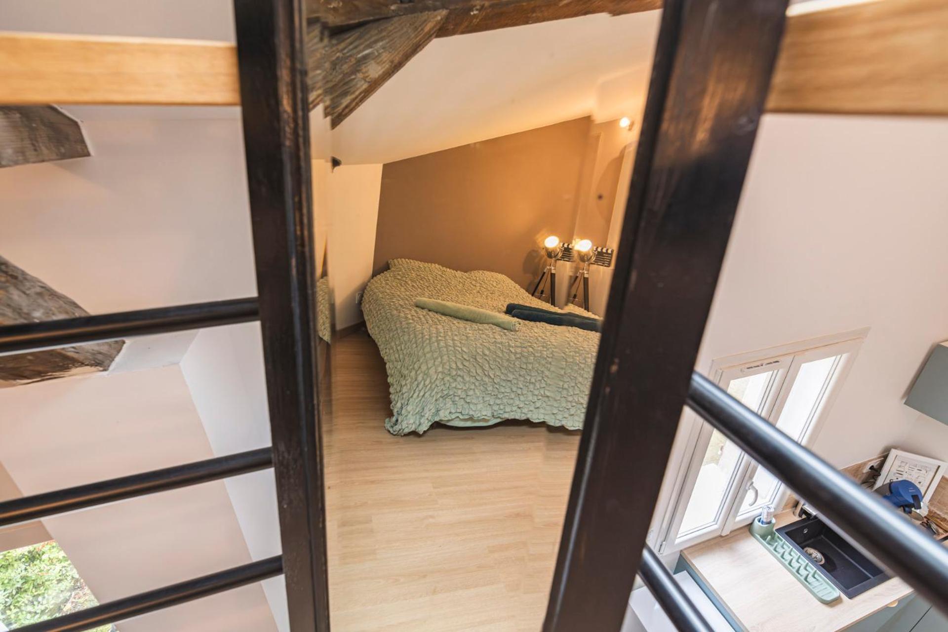Loft Type Industriel Appartement Reims