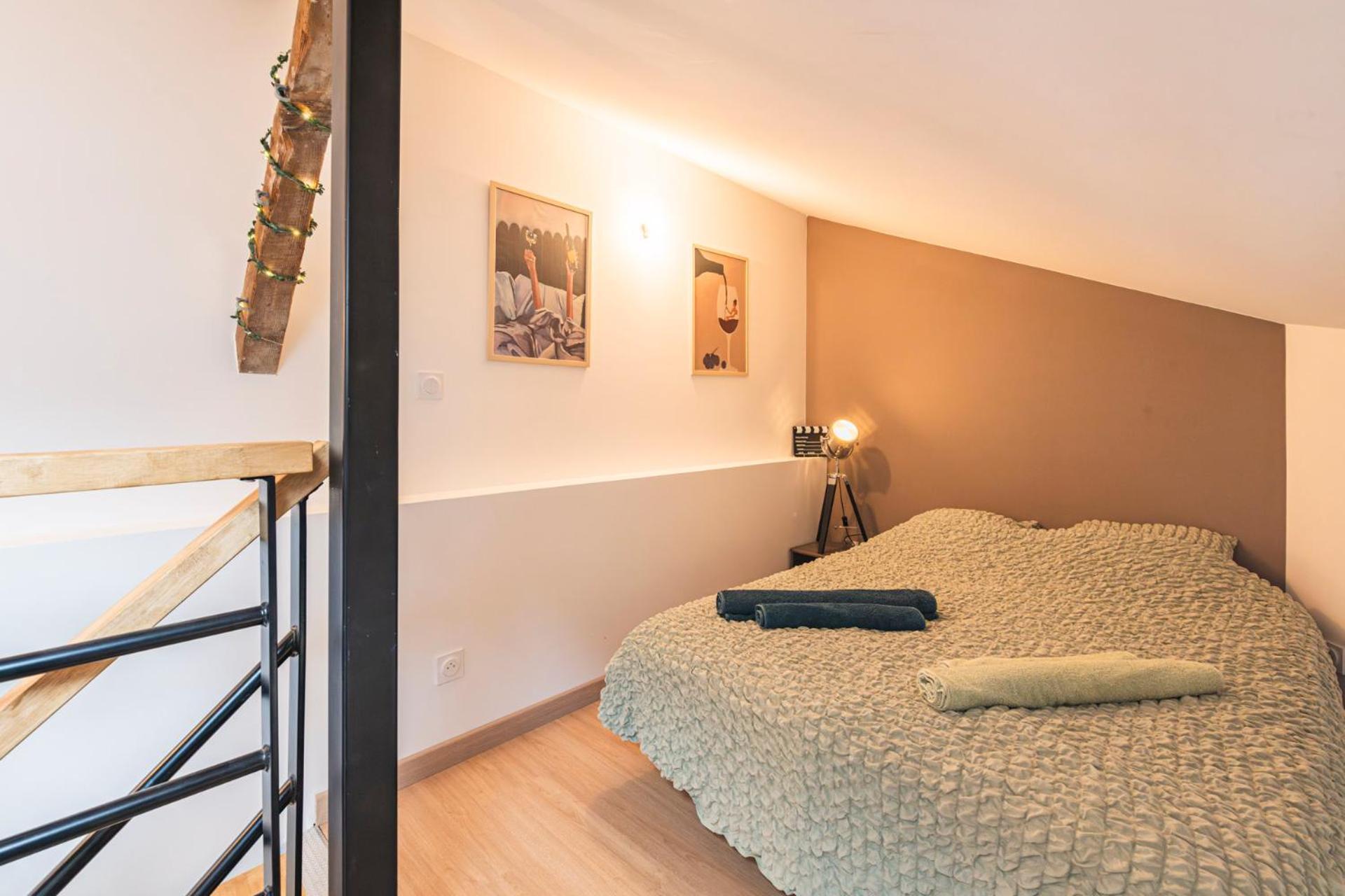 Loft Type Industriel Appartement Reims